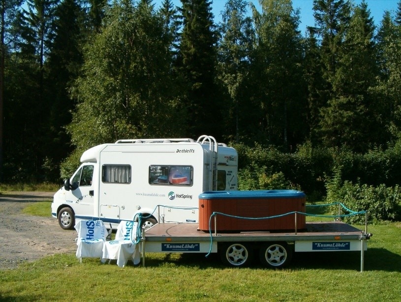 altaan-esittelya-2004